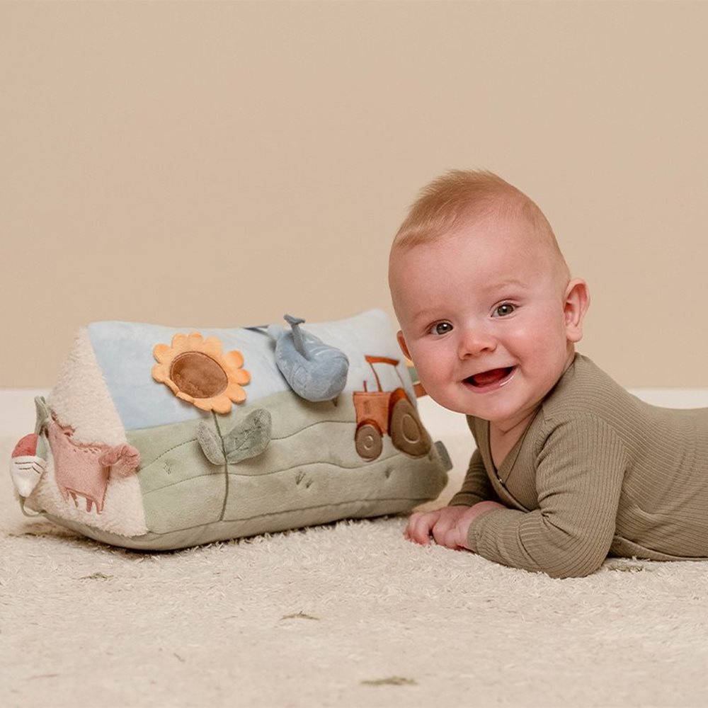 Activity triangle - Little Farm