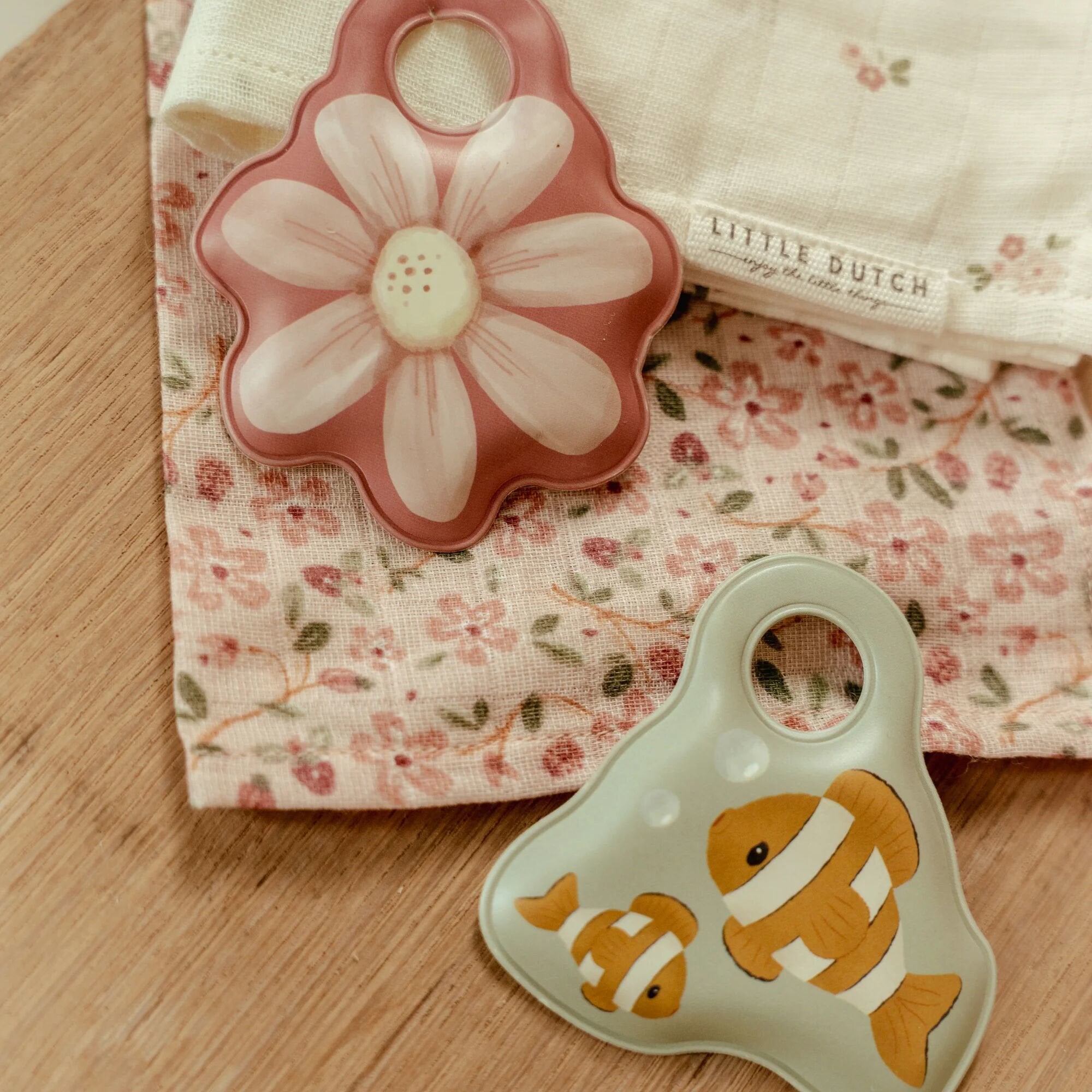 Little Dutch Bath fishing game- Pink