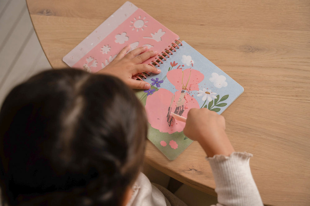 Little Dutch Scratchbook - Rosa & Friends