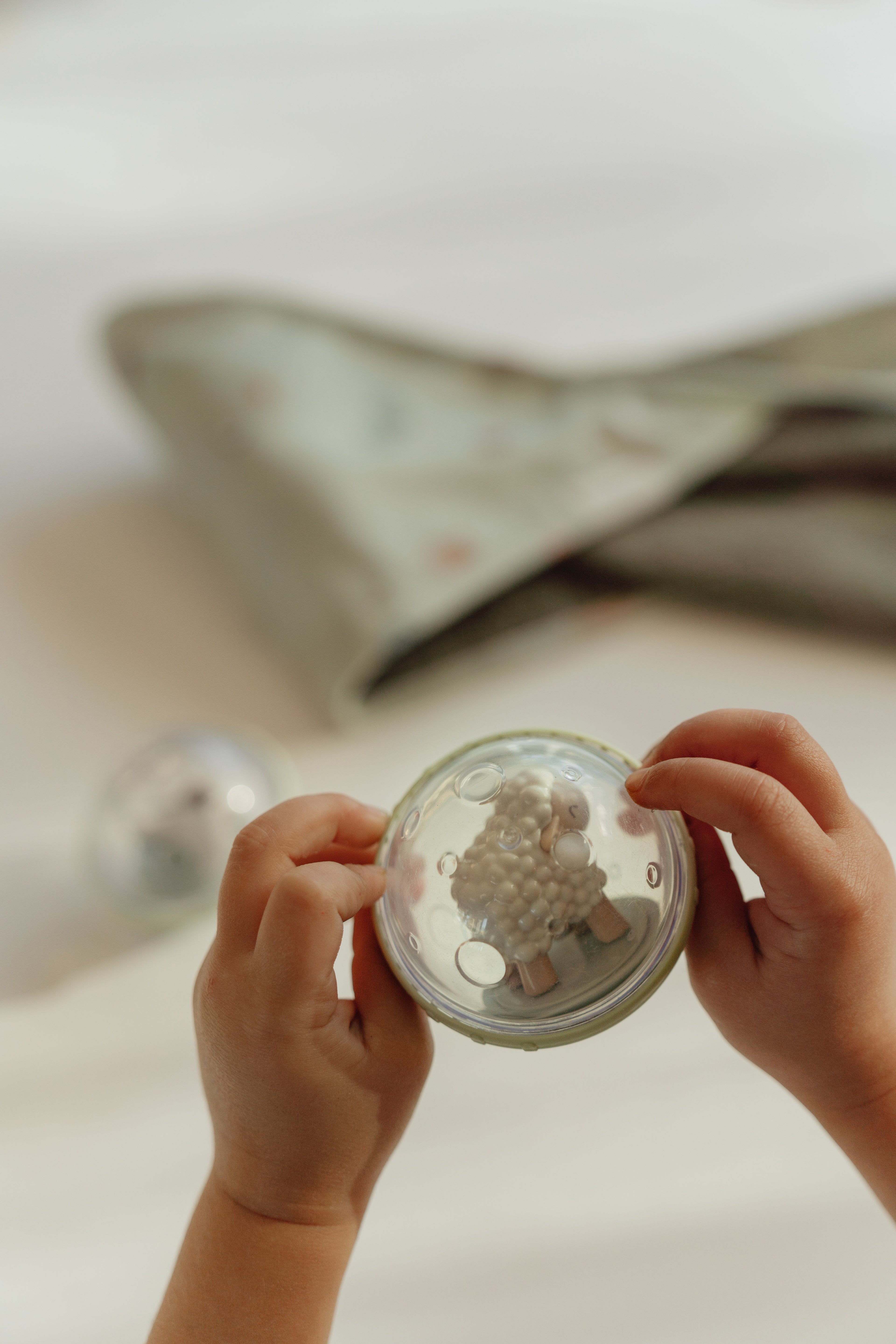 Little Dutch Rotating Balls - Little Farm