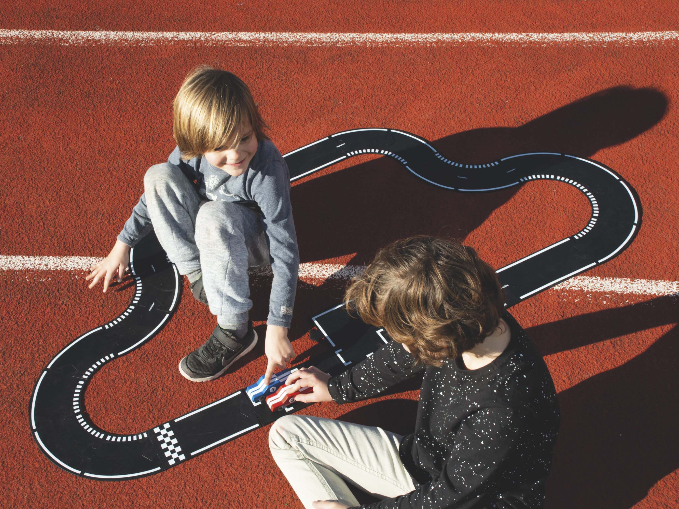 Waytoplay Grand Prix - Large Race Track