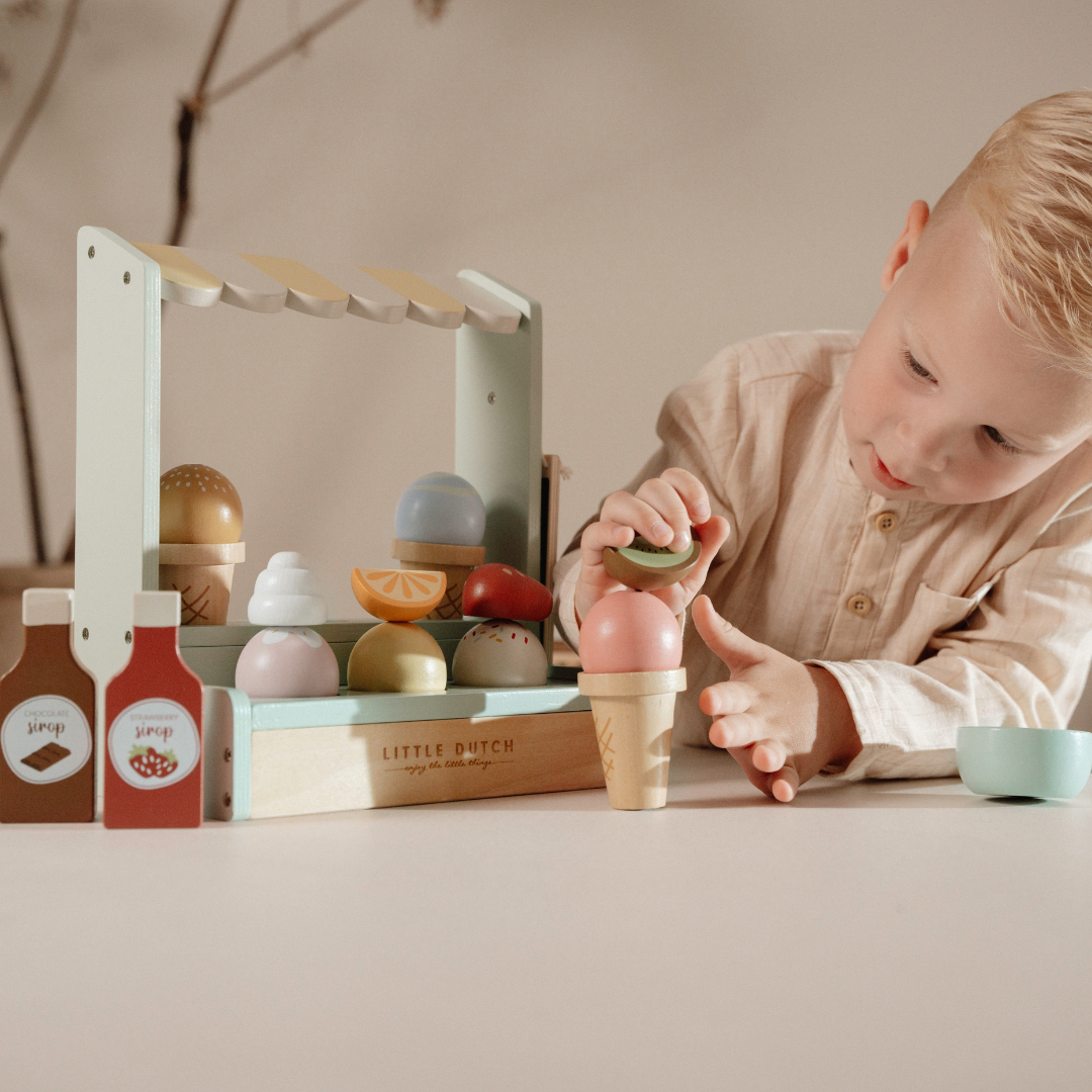 Little Dutch Toy Ice Cream Shop (Minor Packaging Damage)