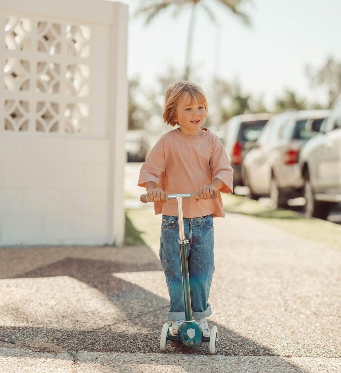 Banwood Scooter with Basket - Green