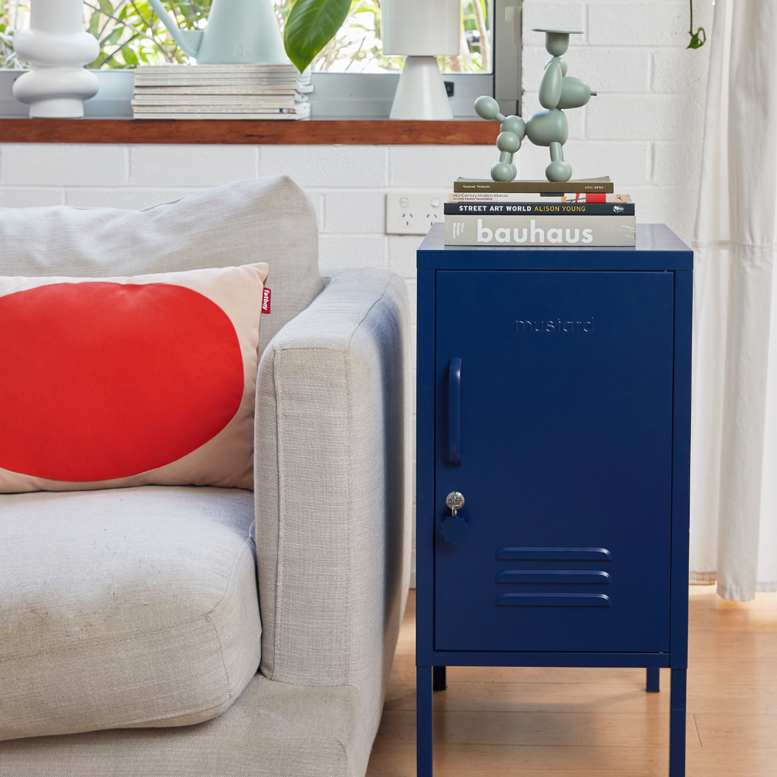 The Shorty In Navy (Pre-order)