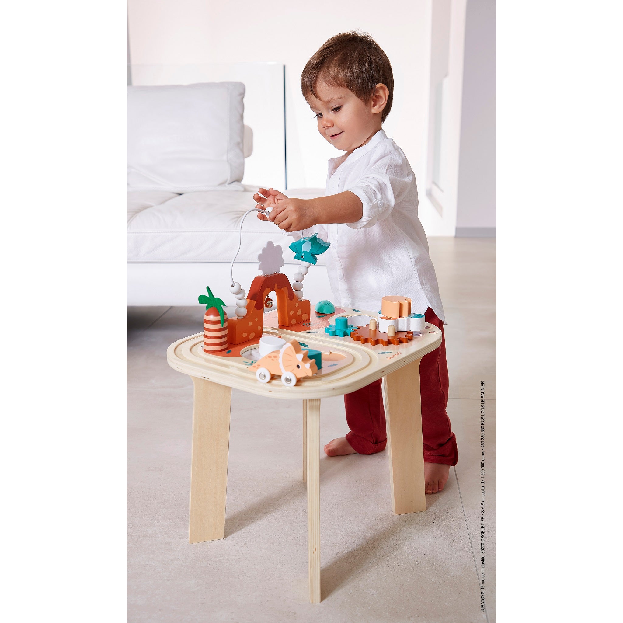 Janod Dino Activity Table