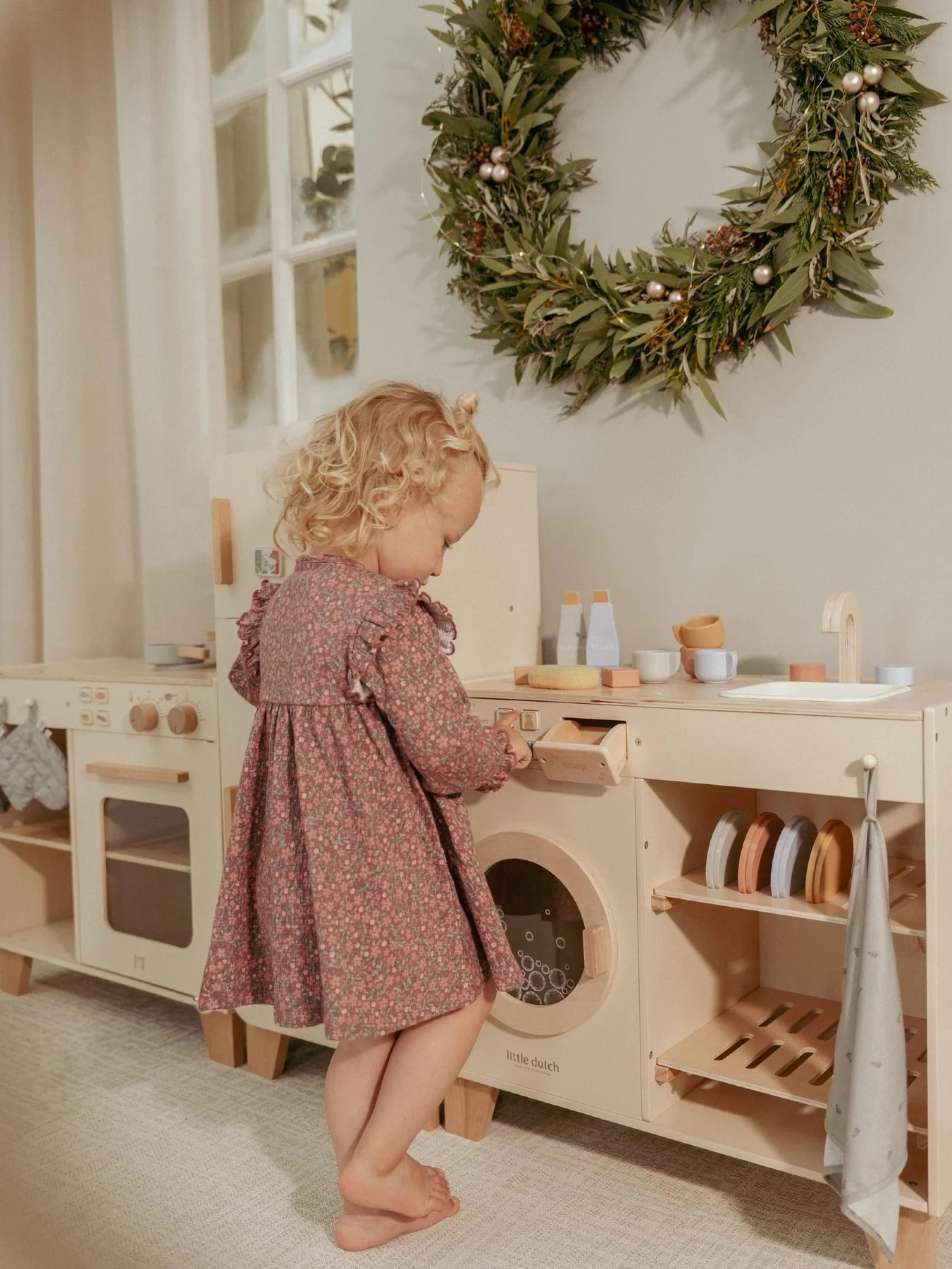 Little Dutch Wooden Washing Machine- Limited Edition