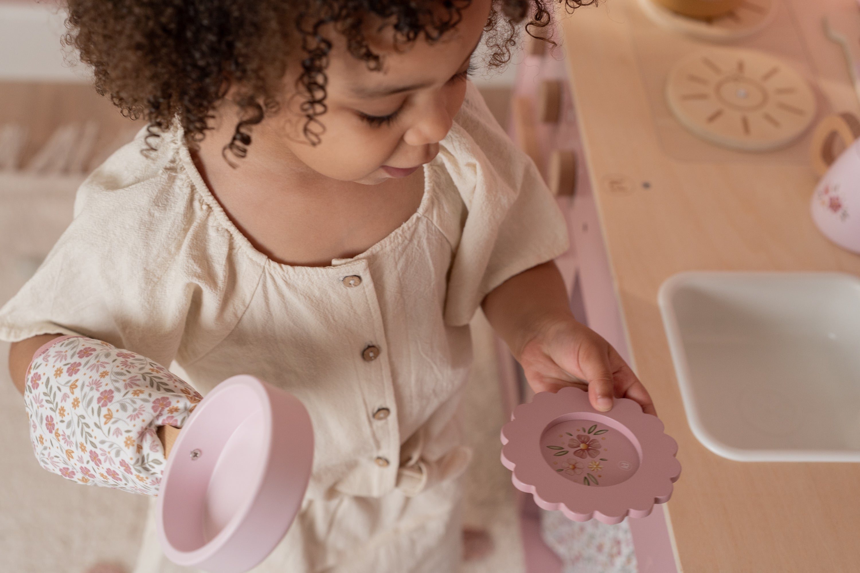 Little Dutch Pink Play Kitchen - Limited Edition