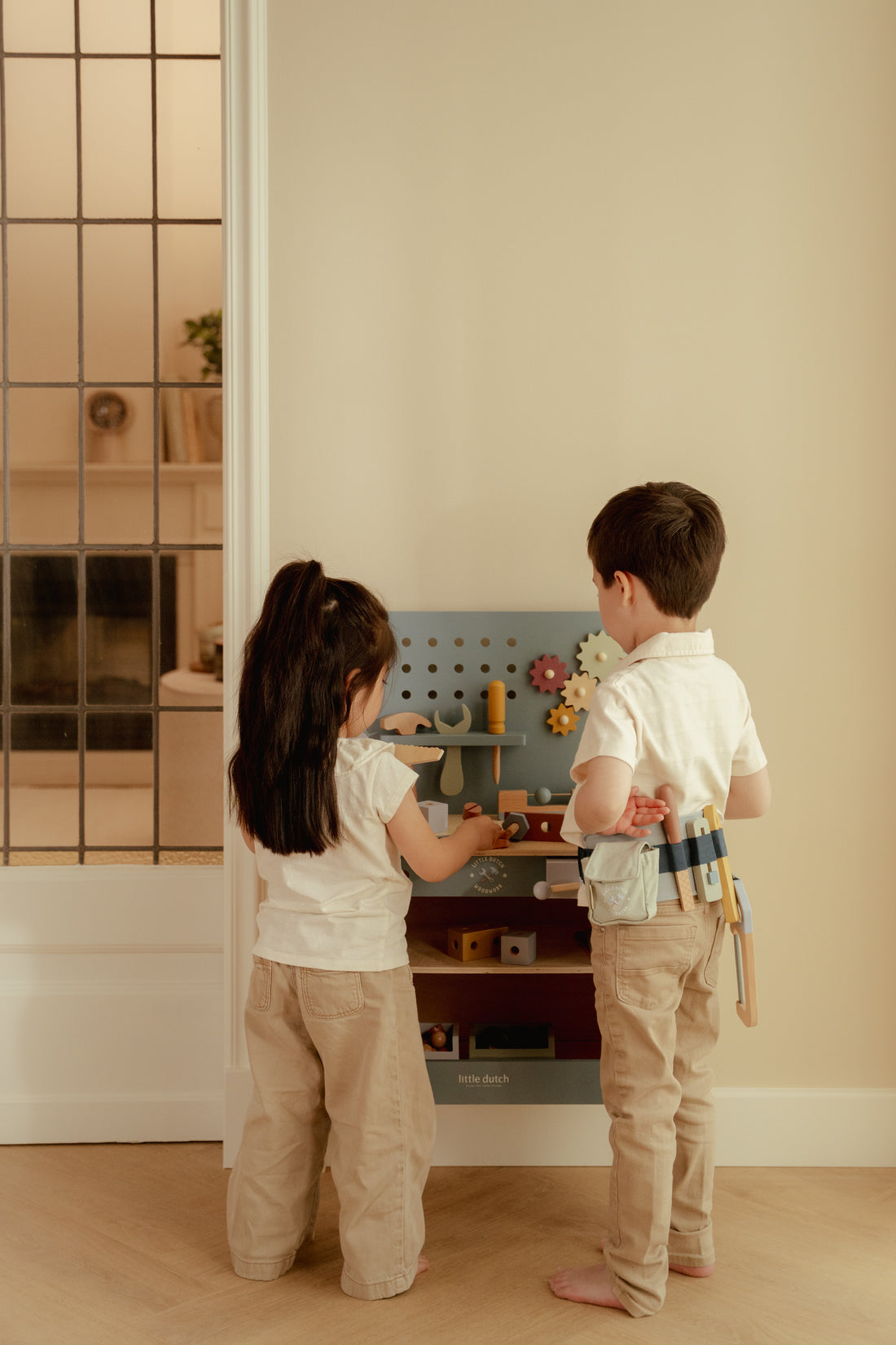 Little Dutch Wooden Workbench