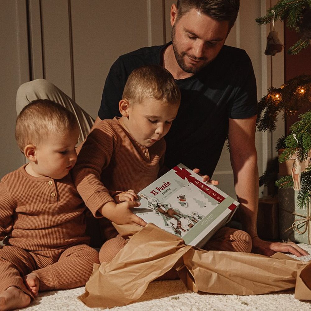 Little Dutch Christmas Jigsaw Puzzle XL