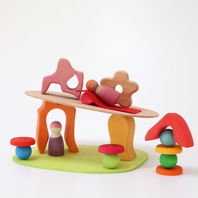 Grimms - Small World Play Down By The Meadow