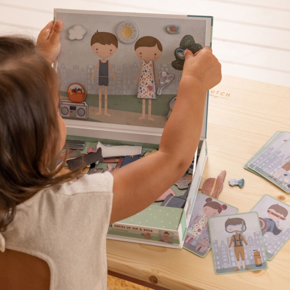 Little Dutch Magnetic Playboard Jim and Rosa - Dress Up