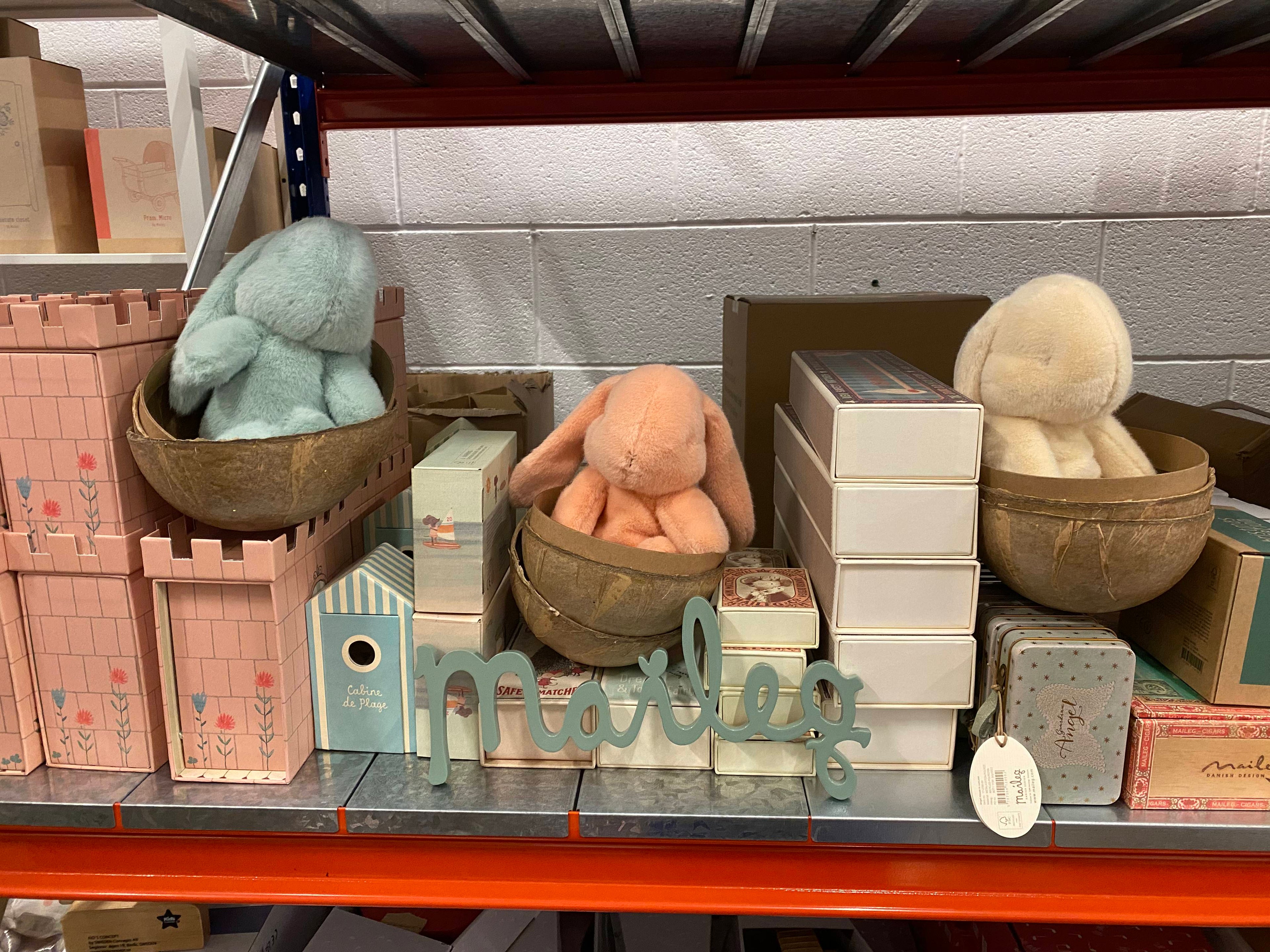 Maileg Plush Bunny in egg - Cream