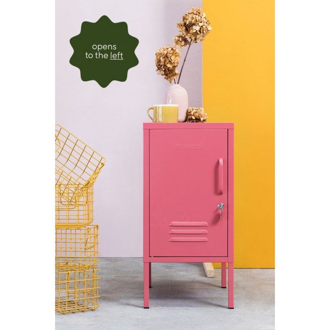 The Shorty in Berry to the Left