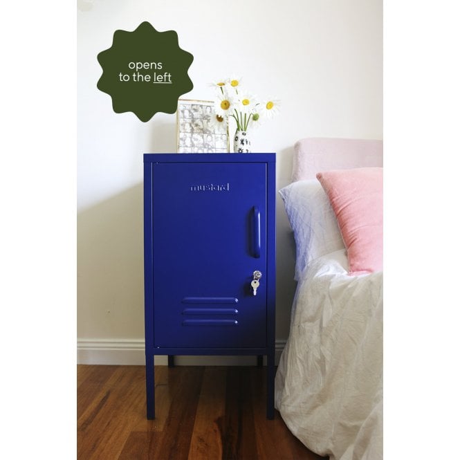 The Shorty In Navy to the Left (Pre-order)