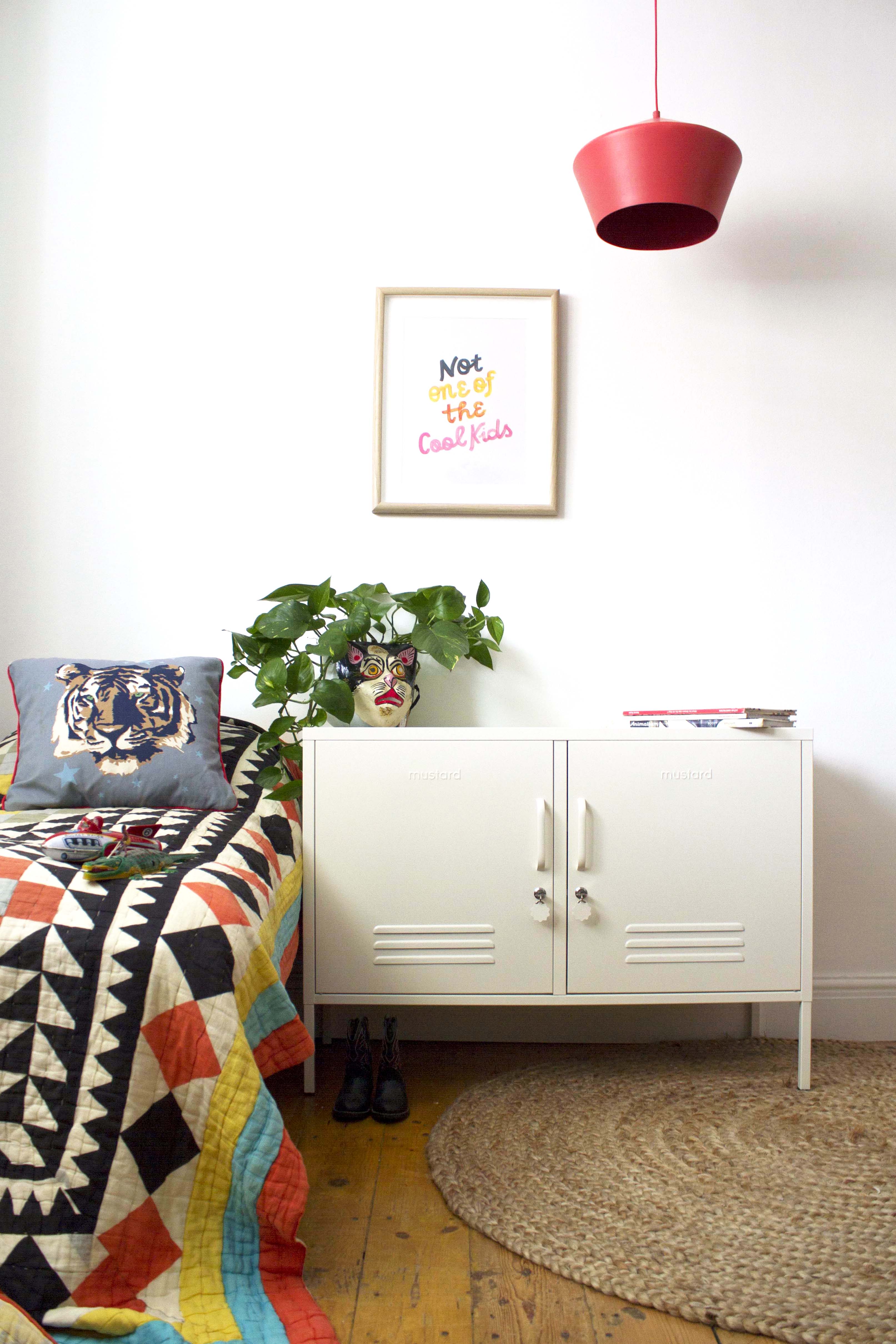 The Lowdown In Chalk (Pre-order)