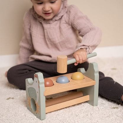 Little Dutch Pounding Bench With Rolling Balls - Little Farm