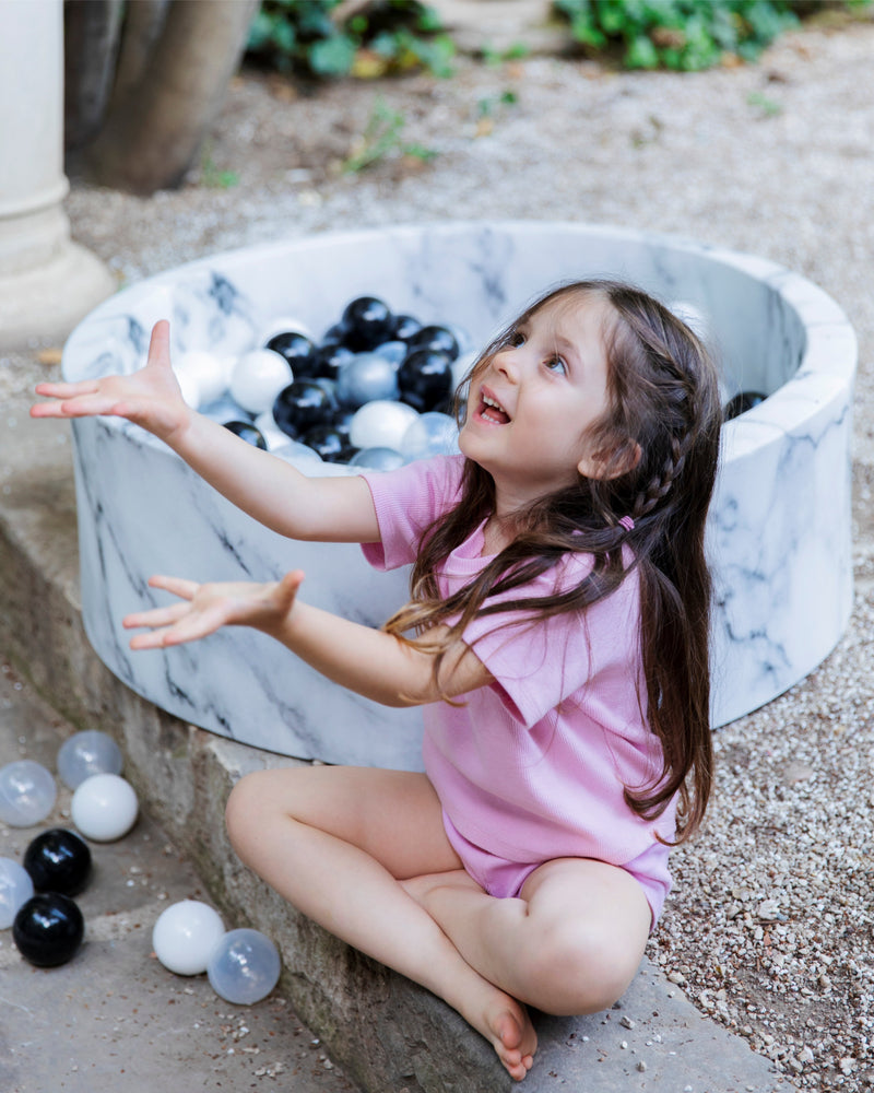 Larisa &amp; Pumpkin Marble Ball Pit - Silver/Pearl/Black Balls