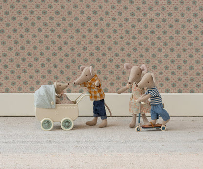 Maileg Pram with baby mouse - Mint (New 2025)