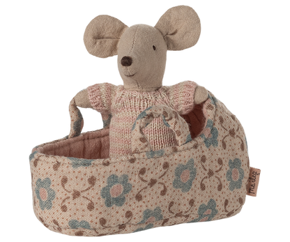 Maileg Baby mouse in carry cot - Rose (New 2025)