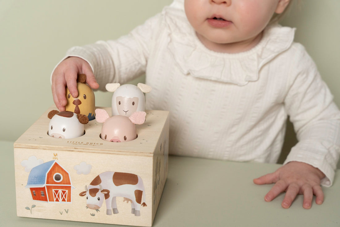 Little Dutch Pop-Up Toy - Little Farm