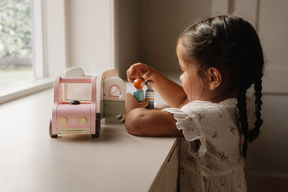 Little Dutch Toy Car with Caravan