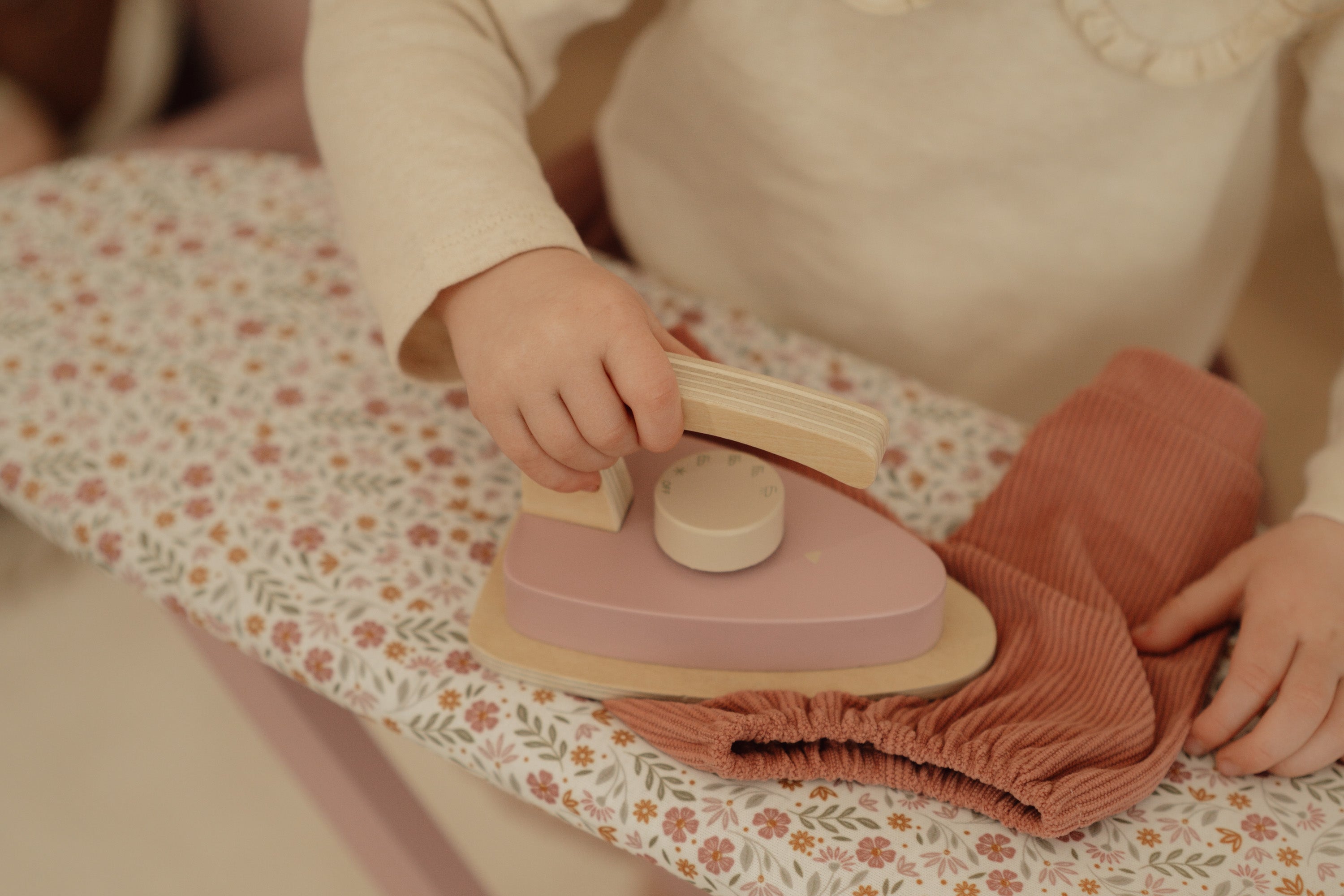 Little Dutch Wooden Ironing Board