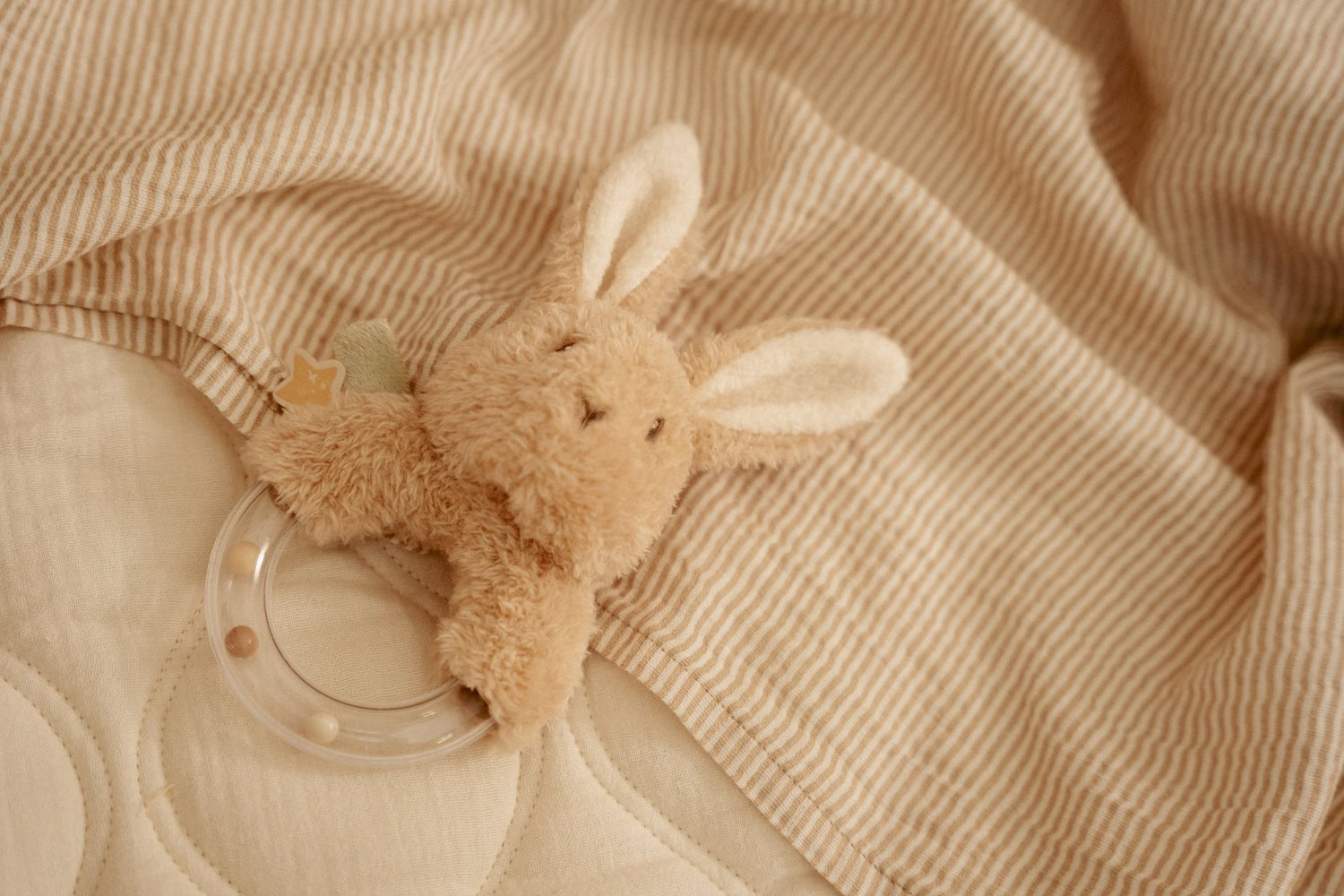 Little Dutch Ring Rattle - Baby Bunny