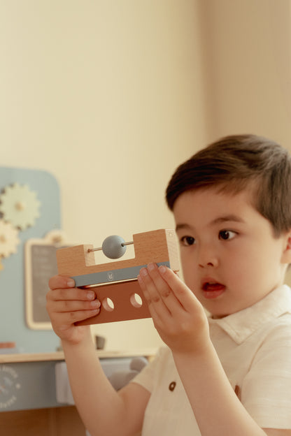 Little Dutch Wooden Workbench