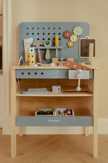 Little Dutch Wooden Workbench